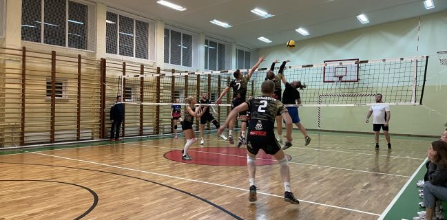 KS Volley Piątek pozbawia szans na 2 miejsce Powiat Puławski. Strong Klem ponownie lepszy od młodzieży z Volley Dziki.