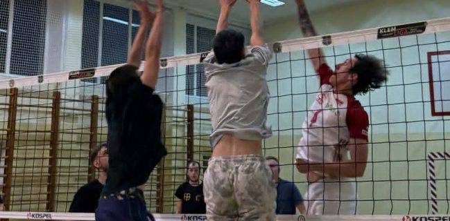 🏐🔥 KLEM-LIGA – 12. Kolejka 05.05.2026 r. – ZSA w Klementowicach  💣 Derby pełne emocji! KRV Volley wygrywa thriller z Chaosem Amatorskim 3:2