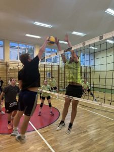 🏐🔥 RAPS ŁUSZCZÓW PONOWNIE LEPSZY OD CHAOSU AMATORSKIEGO! 🔥🏐
