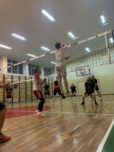 🏐🔥 PRAWIE FORMA ZGARNIA 6 PUNKTÓW W JEDEN WIECZÓR! 🔥🏐 ⚡ Czarni Karmanowice wygrywają po wymagającym meczu!